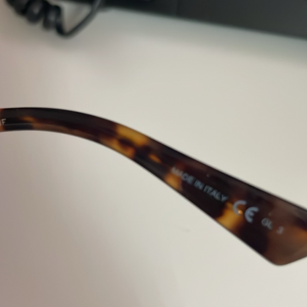Dior Nuance Sunglasses - Picture 4 of 6